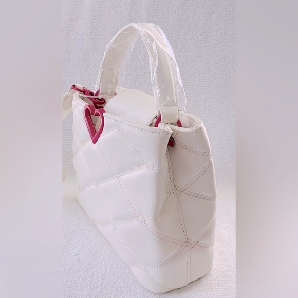 Betsey Johnson XO Double Compartment Hattie Small Satchel / Crossbody - Picture 2 of 14